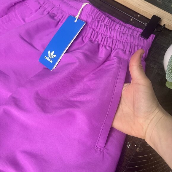 Adidas Originals Women's Essentials Woven Cargo Pants NWT Size S (Purple Burst) - Picture 9 of 16